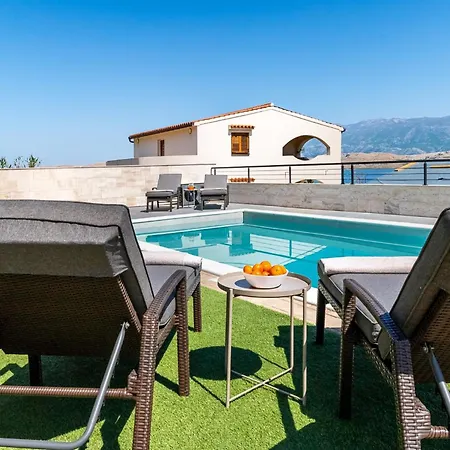 Storia In Pag - Haus Fuer 6-8 Personen Villa