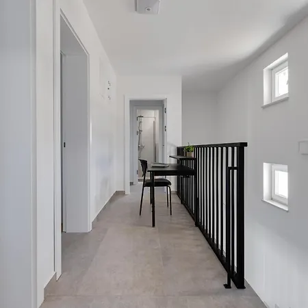 Storia In Pag - Haus Fuer 6-8 Personen Βίλα *